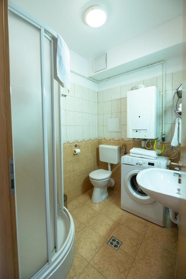 Lakeside Family Apartment Siófok Buitenkant foto