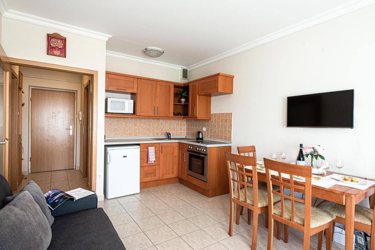 Lakeside Family Apartment Siófok Buitenkant foto