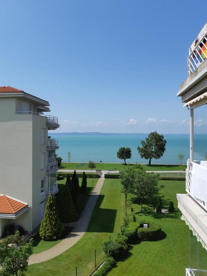 Lakeside Family Apartment Siófok Buitenkant foto